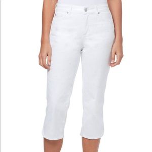 Bandolino Mandi Capri Pants